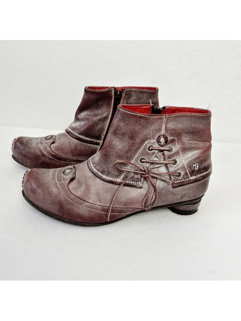 Tiggers Leather Ankle Boots Women size 40 US sz 9.5 Fairycore Renaissance Shoes - Picture 3 of 10